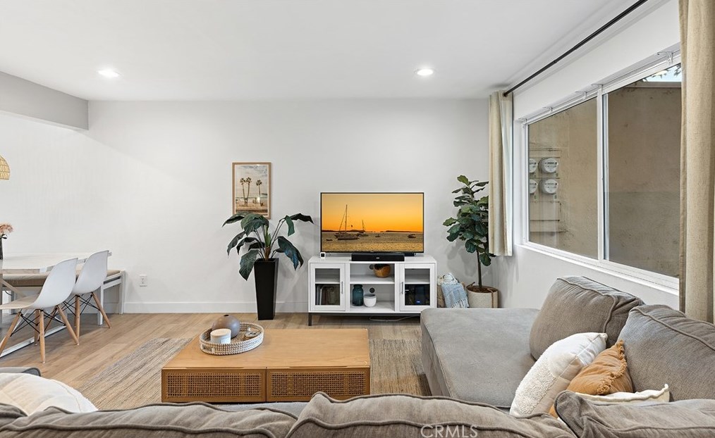 630 S Knott Ave #29, Anaheim, CA 92804