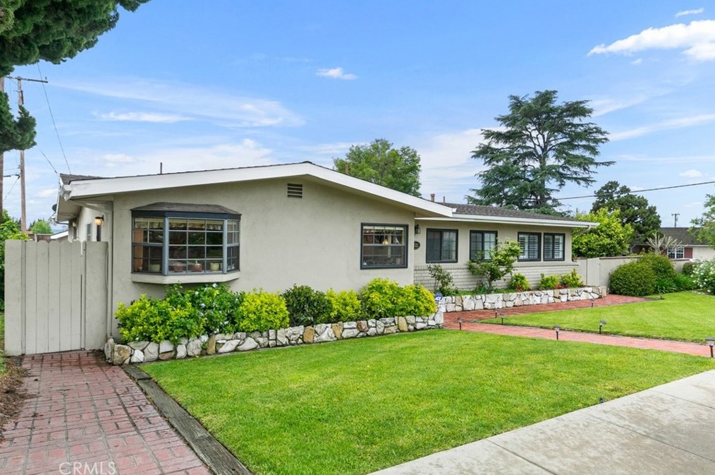 9322 Russell St, La Habra, CA 90631-2462