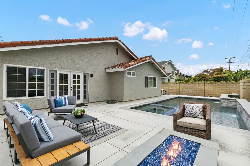 5131 Northwestern Way, Westminster CA  92683-2730 exterior