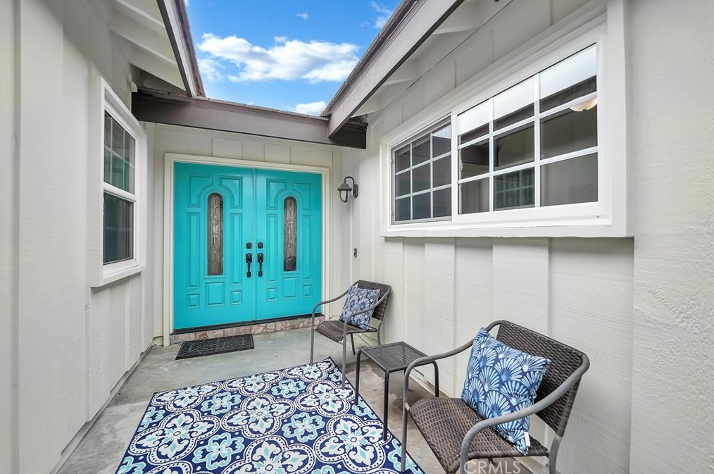 18658 Santa Ynez St, Santa Ana, CA 92708