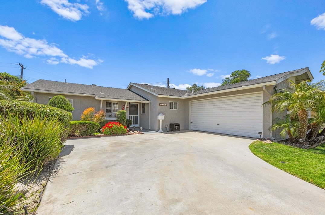 5782 Vallecito Dr, Westminster, CA 92683-2849