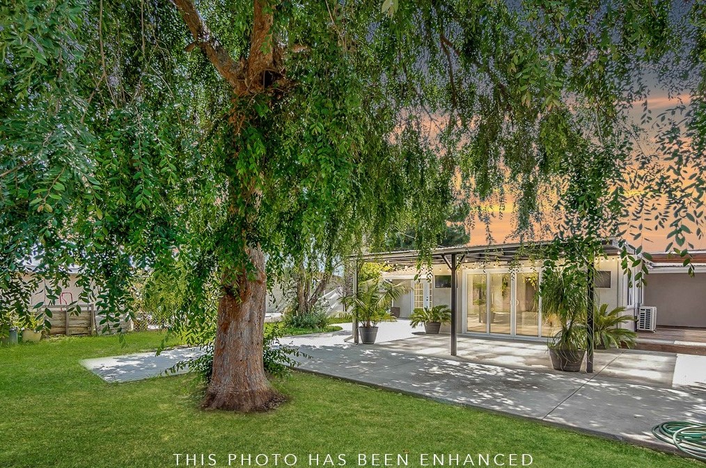 1129 E Walnut Creek, West Covina, CA 91790