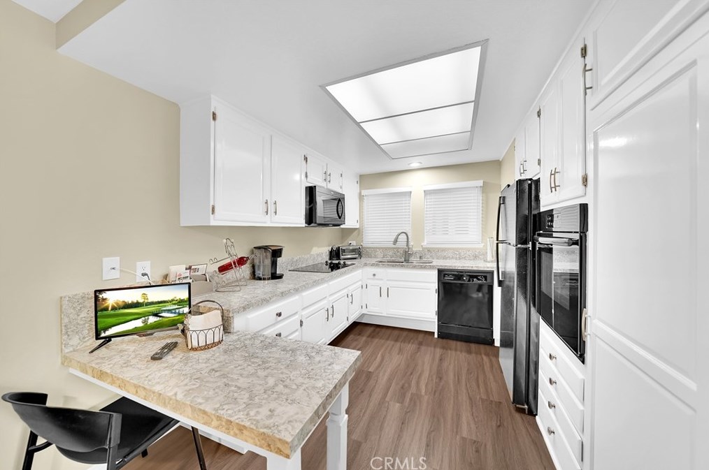 2154 Ronda Granada, Laguna Beach, CA 92637-2459