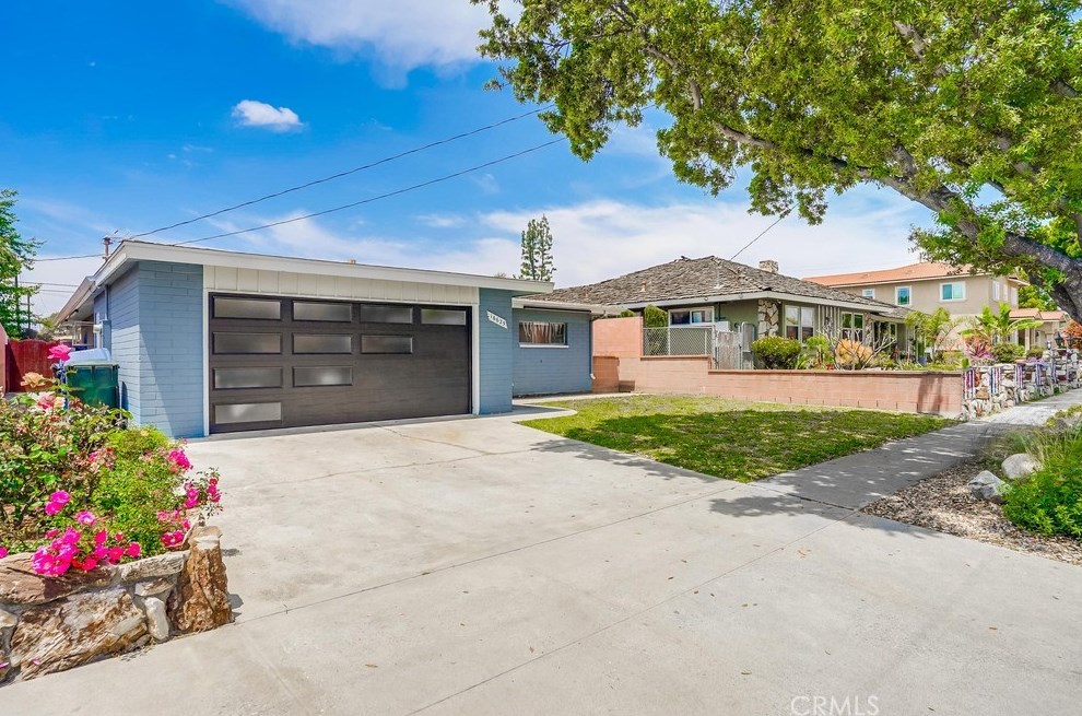 16625 Georgia Ave, Paramount, CA 90723