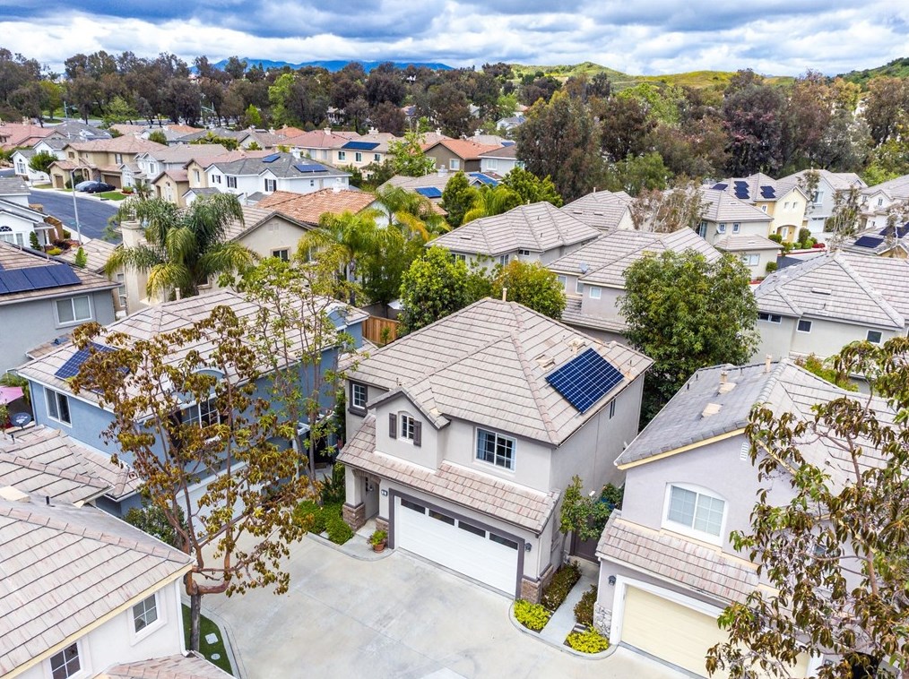 31 Poppyfield Ln, Trabuco Canyon, CA 92688