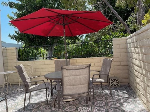 2127 Via Puerta #a, Laguna Beach, CA 92637