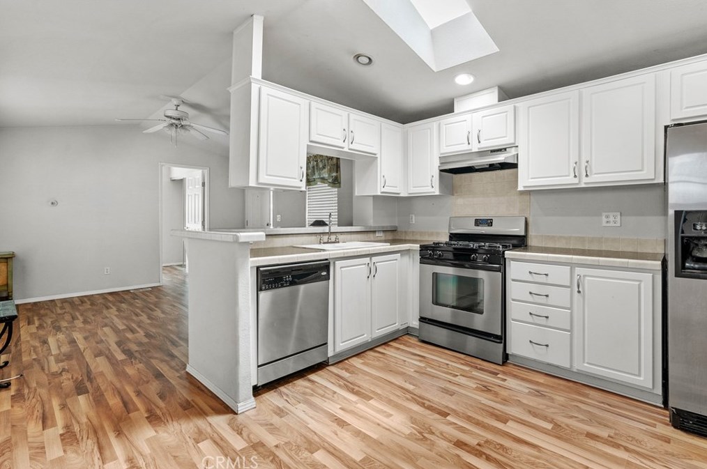 206 Tremont Dr, Newport Beach, CA 92660