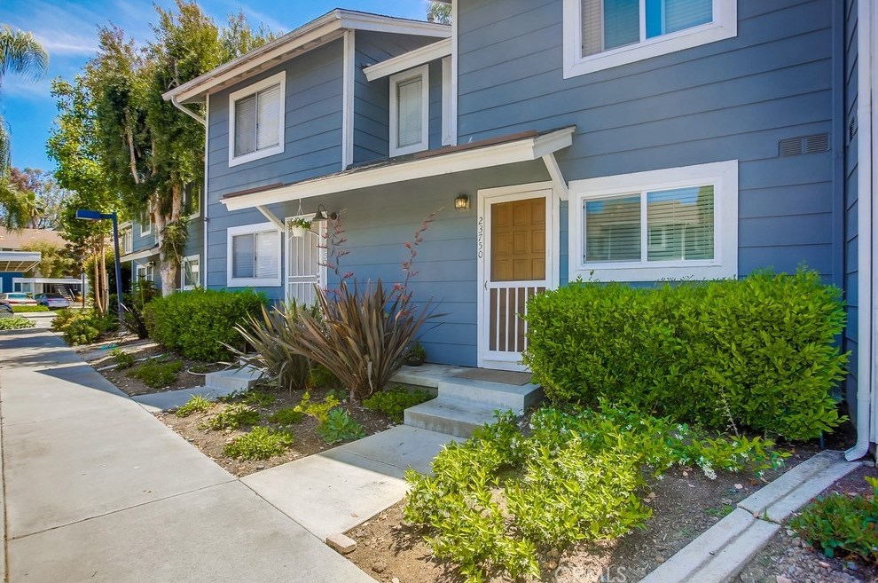 23750 Bayside Ln, Laguna Beach, CA 92677-4633