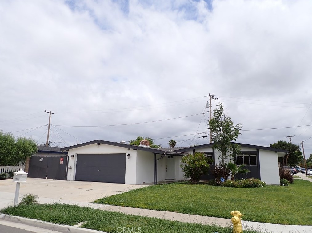 246 Wilson St, Costa Mesa, CA 92627