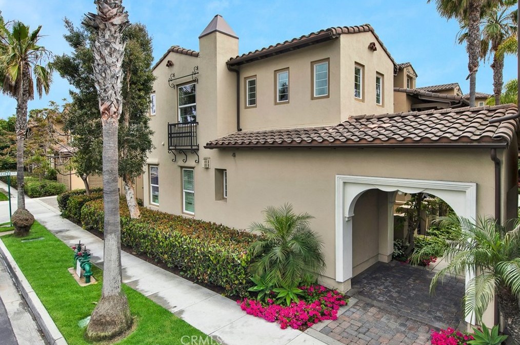 21335 Cieza Cir, Huntington Beach, CA 92648-5397