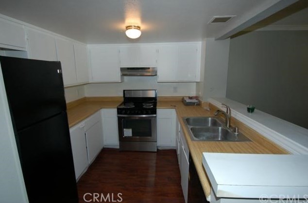 304 E Chestnut Ave #212, Santa Ana, CA 92701