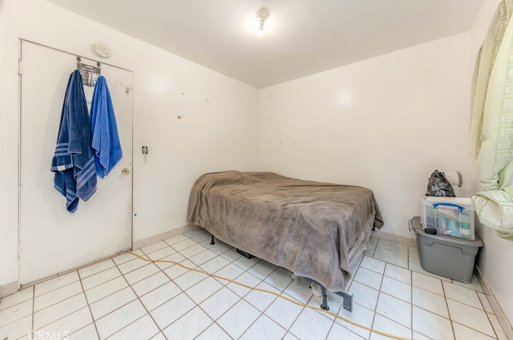 4806 Morningside Ave, Santa Ana, CA 92703