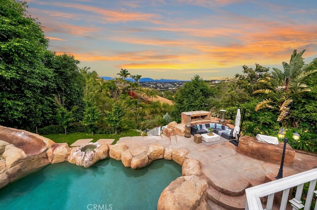 25475 Rodeo Cir, Laguna Beach, CA 92653