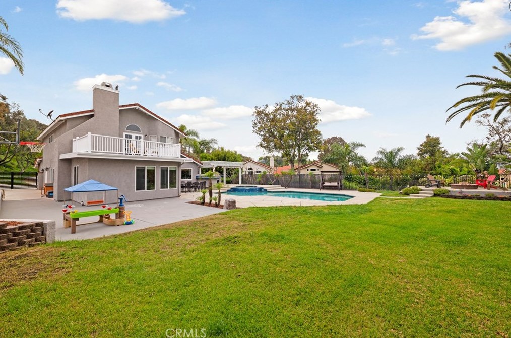 15667 Fallen Oak Ln, Chino Hills, CA 91709