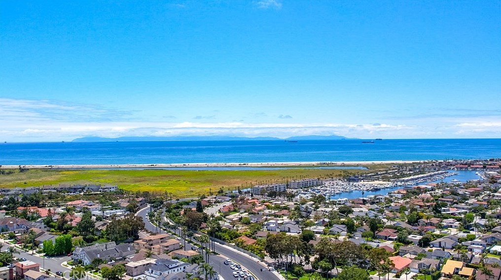 16912 Sims Lane #103, Huntington Beach, CA 92649