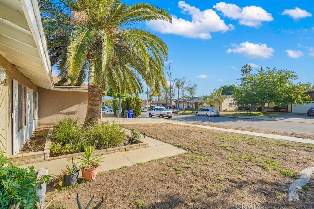 1493 N Yucca Ave, Rialto, CA 92376