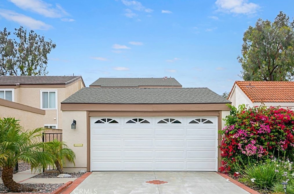 38 Sequoia Tree Ln, Irvine, CA 92612