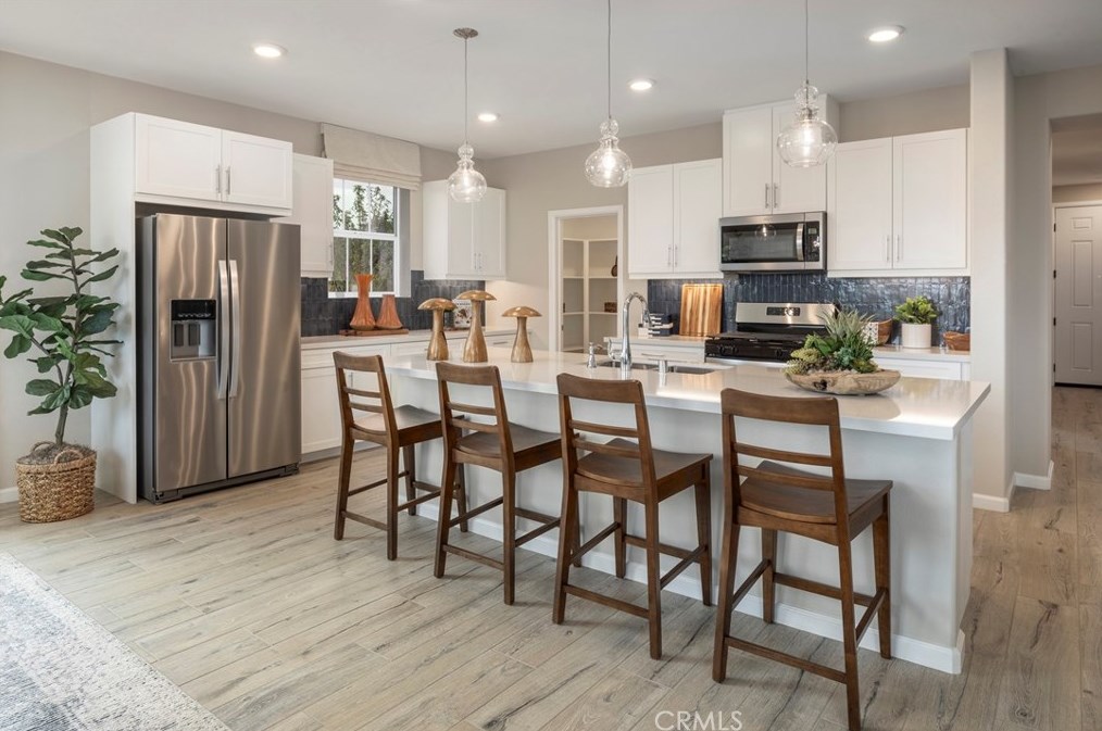 29996 Cabo Del Oeste, Highland, CA 92346-5952