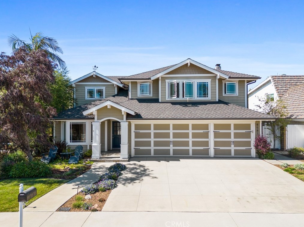 8581 Bayonne Dr, Huntington Beach, CA 92646-2602