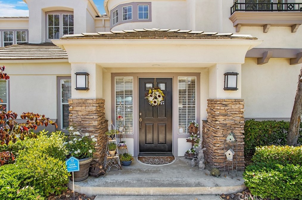 142 La Mirage Cir, Laguna Beach, CA 92656-5252