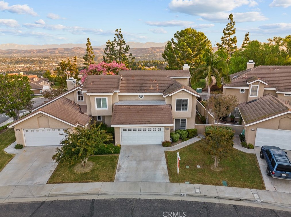 6205 E Garnet Circle, Anaheim, CA 92807
