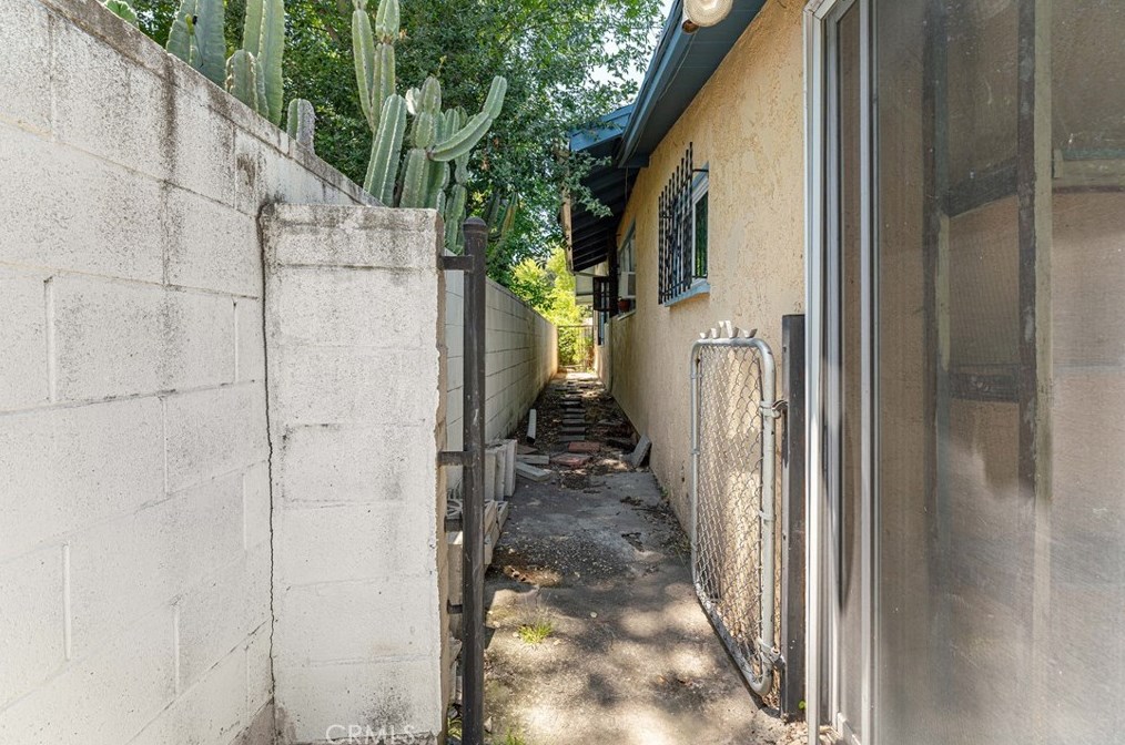 1600 Los Robles Ave, Pasadena CA 91101-2416 exterior