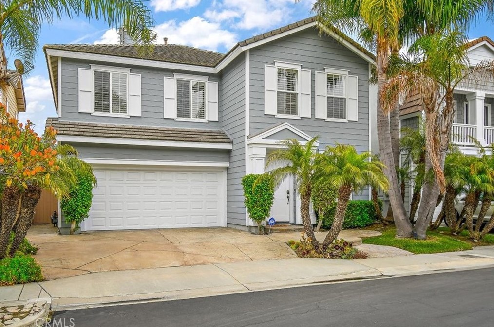 20922 Monarch Ln, Huntington Beach, CA 92646-5554