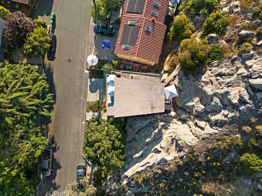 386 Canyon Acres Dr, Laguna Beach, CA 92651-1108