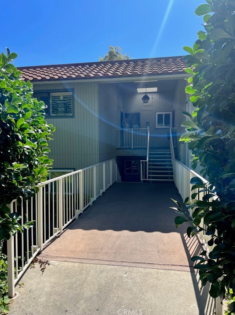 857 Ronda Mendoza, Laguna Beach, CA 92637-5937
