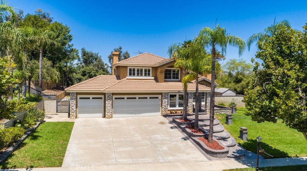 1881 Duncan Way, Corona, CA 92881-4402