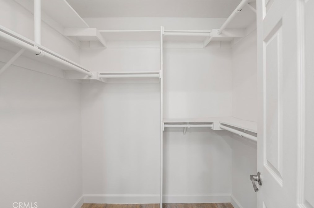 2911 Shadow Brk Ln, Thousand Oaks CA 91361-3208 exterior