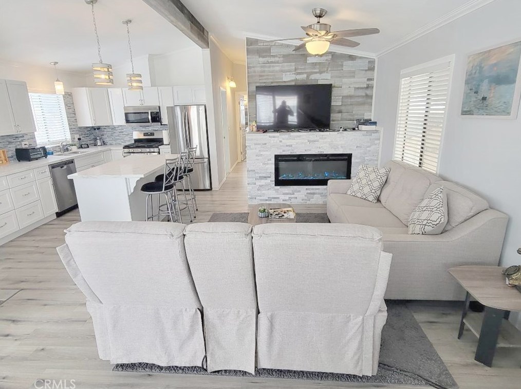 80 Huntington St #304, Huntington Beach, CA 92646