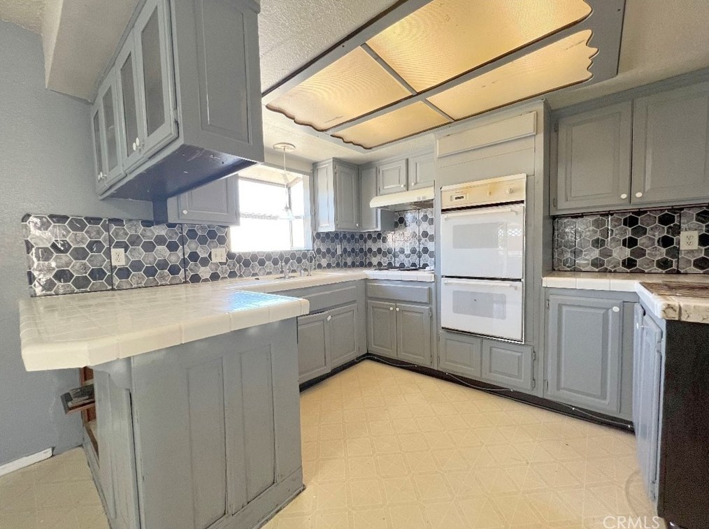 18624 Lilac St, Hesperia, CA 92345-5268
