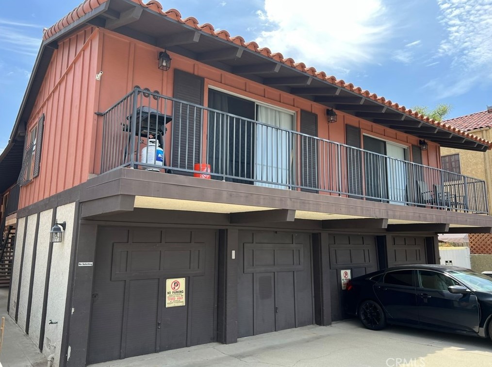 908 Roswell Ave, Long Beach, CA 90804