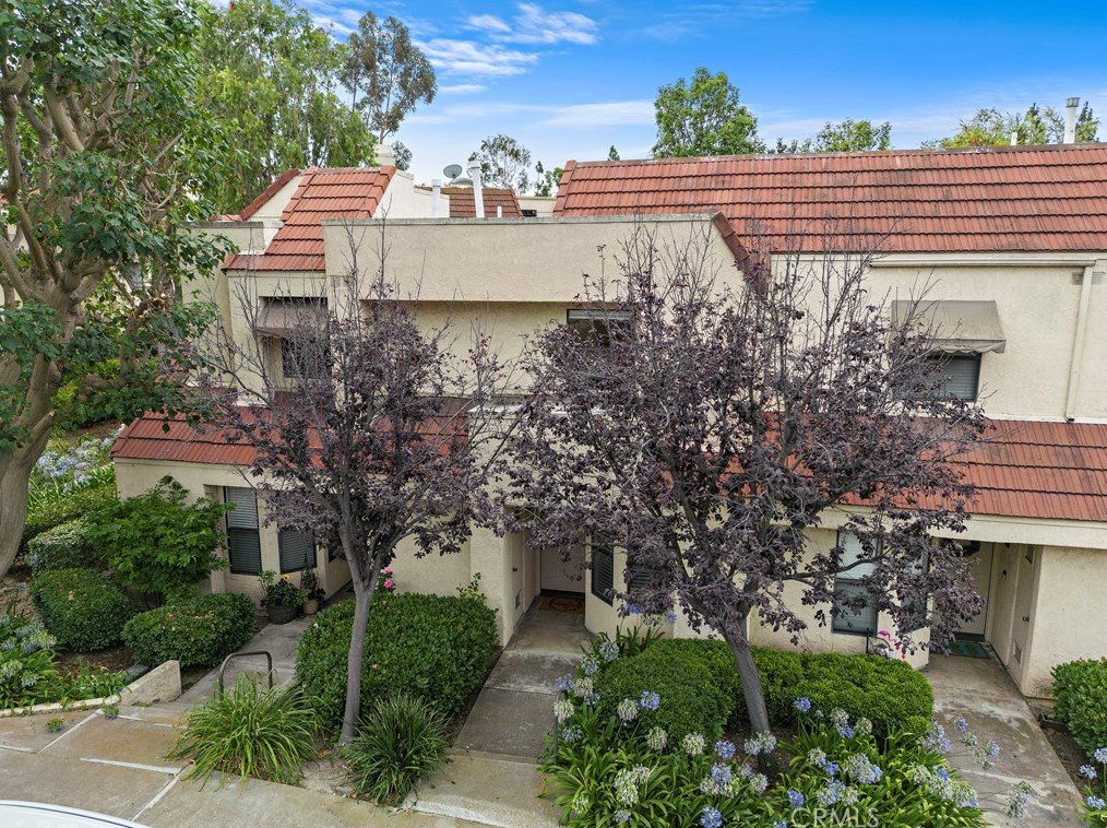 53 Martinique St, Laguna Beach, CA 92677-5808