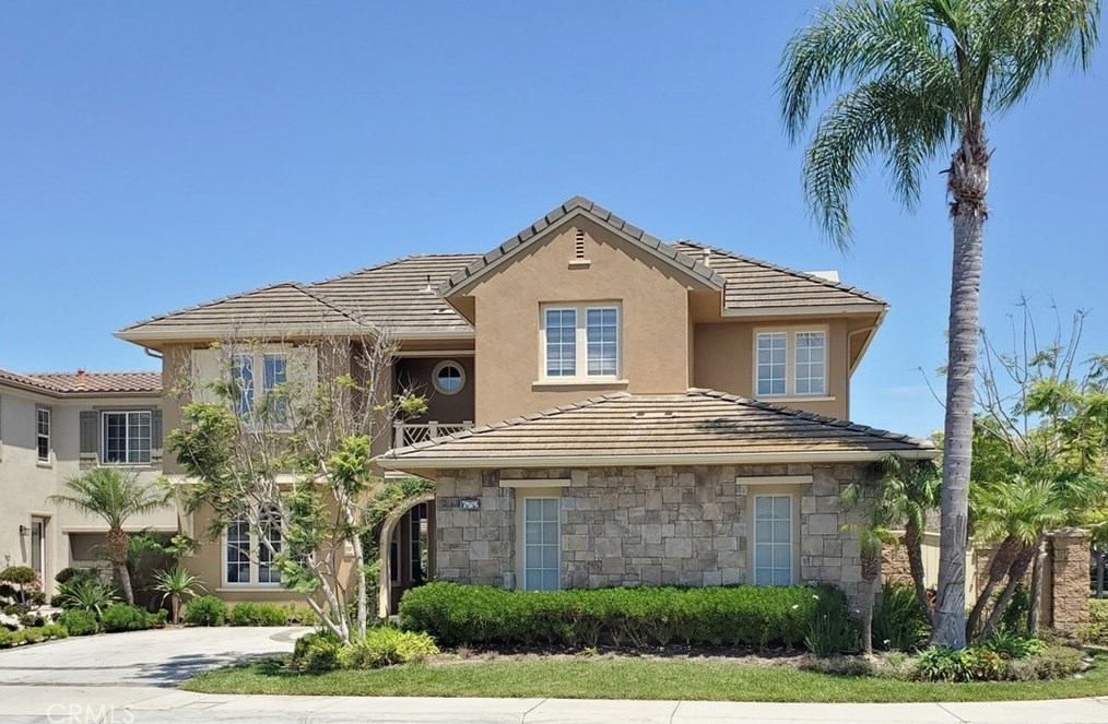 16752 Westfield Ln, Huntington Beach, CA 92649