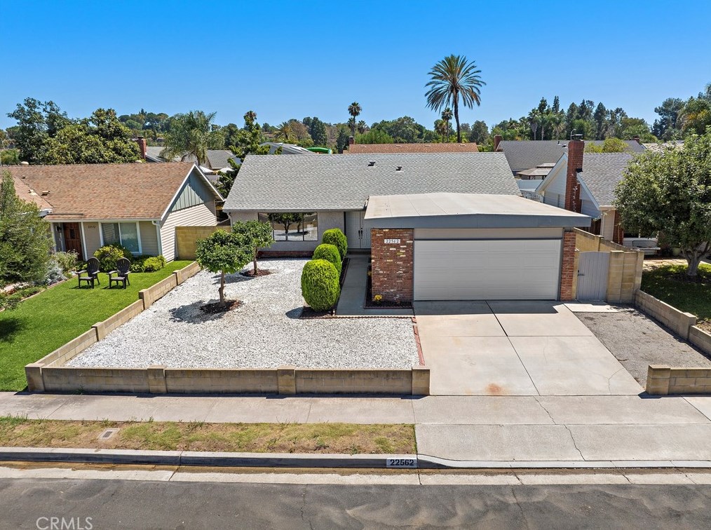 22562 Taranto, Laguna Beach, CA 92653-1919