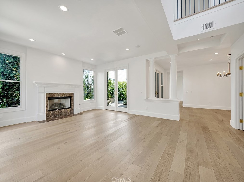 12 Edgewood Dr, Newport Beach, CA 92660