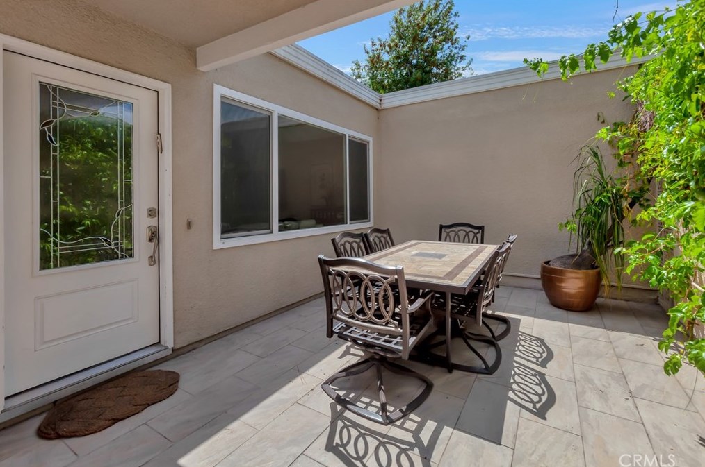 504 Avenida Sevilla, Laguna Beach, CA 92637-8719
