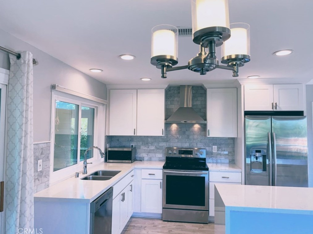 3191 Via Buena Vis, Laguna Beach, CA 92637-0606