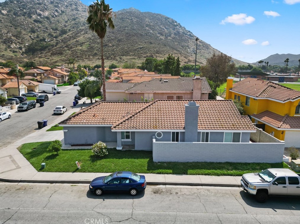 11410 Lime Orchard Ln, Fontana, CA 92337-1001