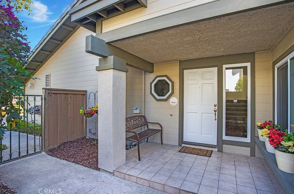 56 Carriage Hill Ln, Laguna Beach, CA 92653-6039