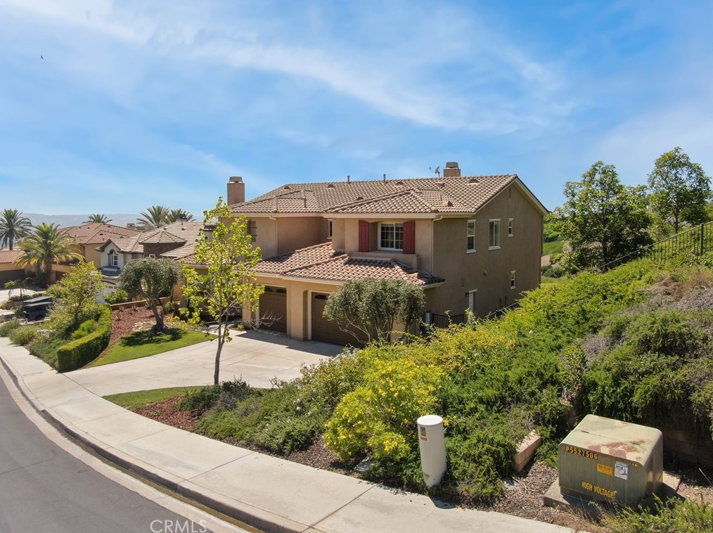 3973 Sage Ridge Dr, Yorba Linda, CA 92887-1211