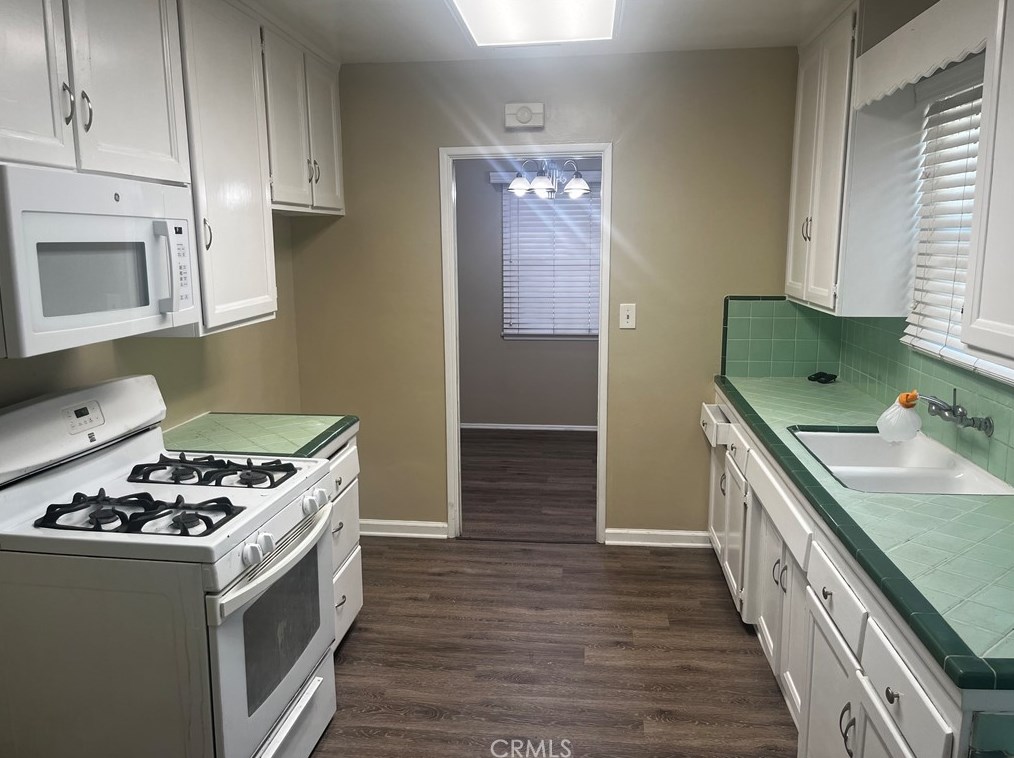 15402 Crossdale Ave, Norwalk, CA 90650-6229