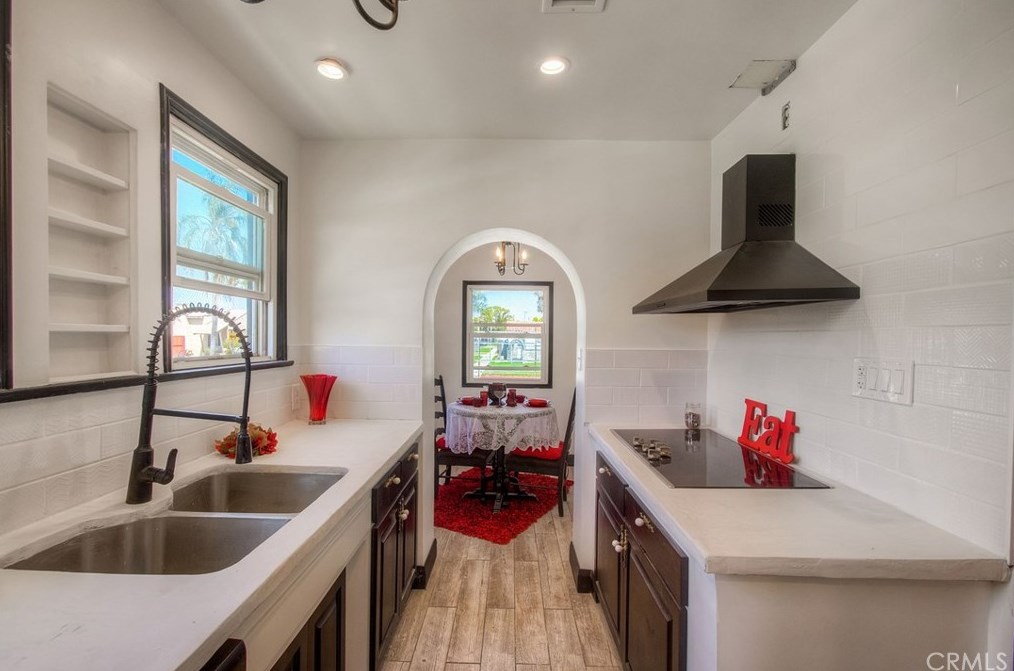 1456 89 St, Los Angeles CA  90002-1225 exterior