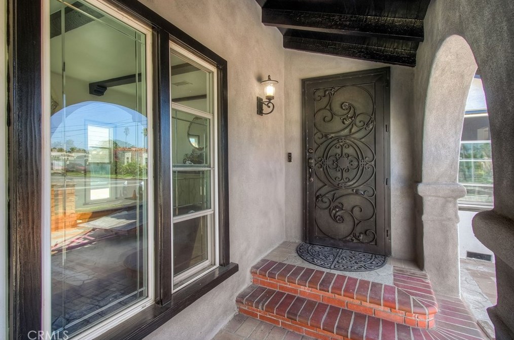 1456 89 St, Los Angeles CA  90002-1225 exterior