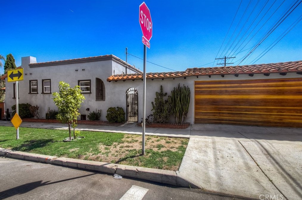 1456 89 St, Los Angeles CA  90002-1225 exterior