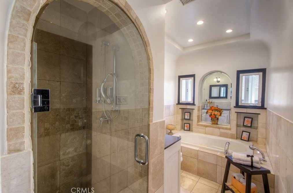 1456 89 St, Los Angeles CA  90002-1225 exterior