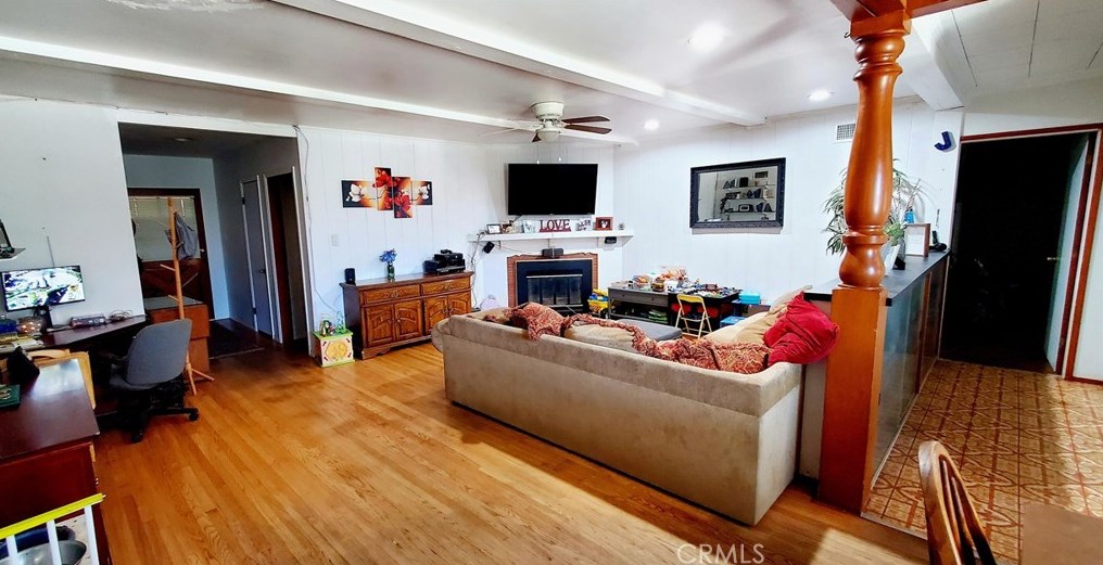 10448 Gloria Ave, San Fernando, CA 91344