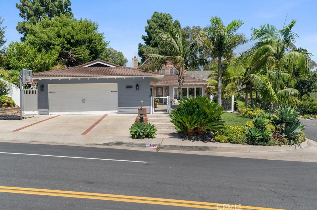 2700 Via Montezuma, San Clemente, CA 92672